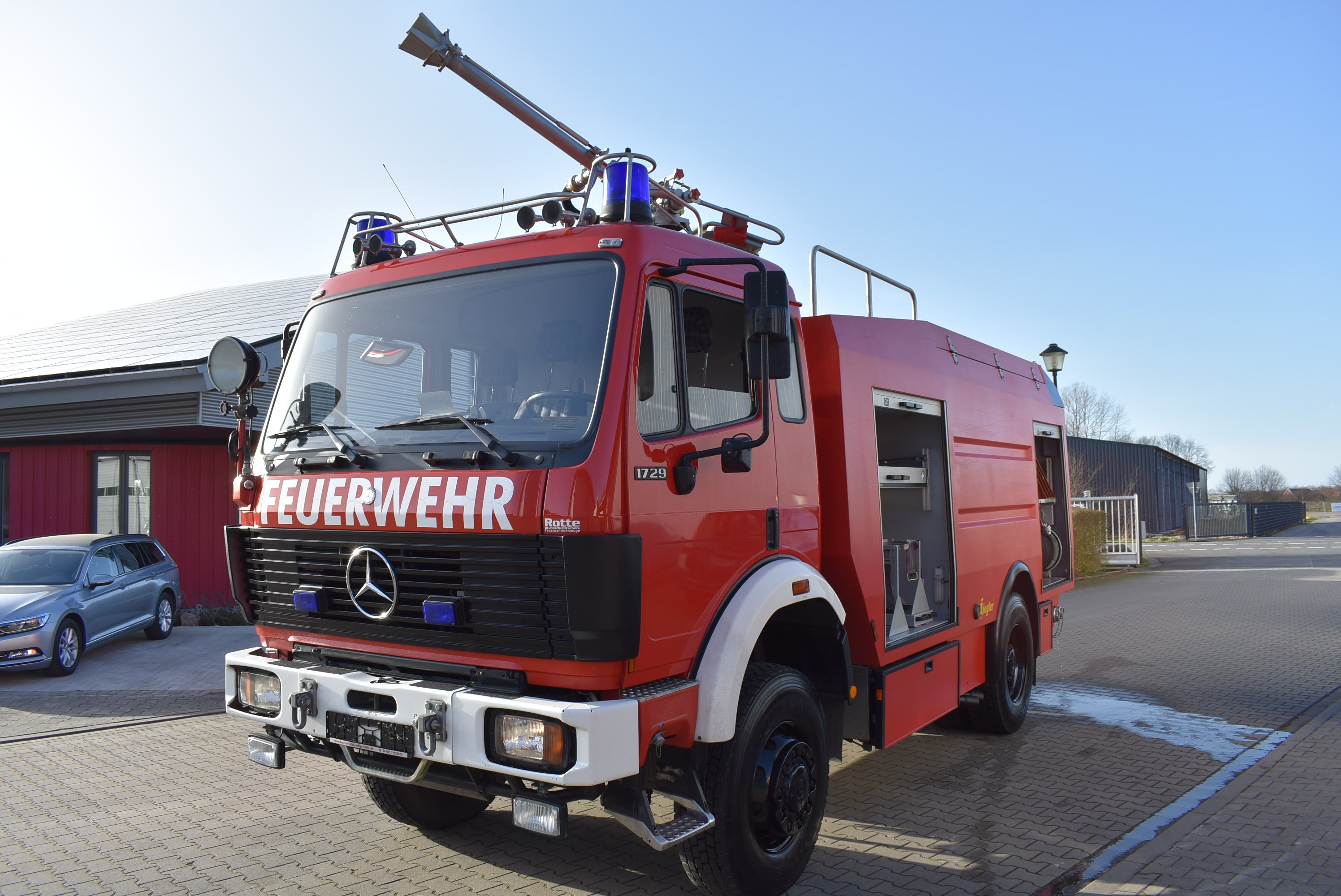 Mercedes Benz Sk Ak X Ziegler Tlf Feuerwehr L Dachmonitor