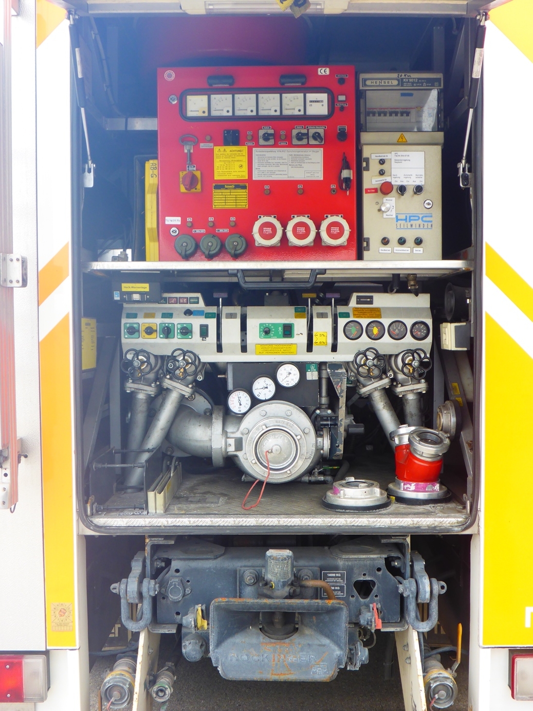 Waldbrand-Hilfeleistungs-Tanklöschfahrzeug HTLF 24/50/5 mit bis zu 8.000  Litern Wassertank