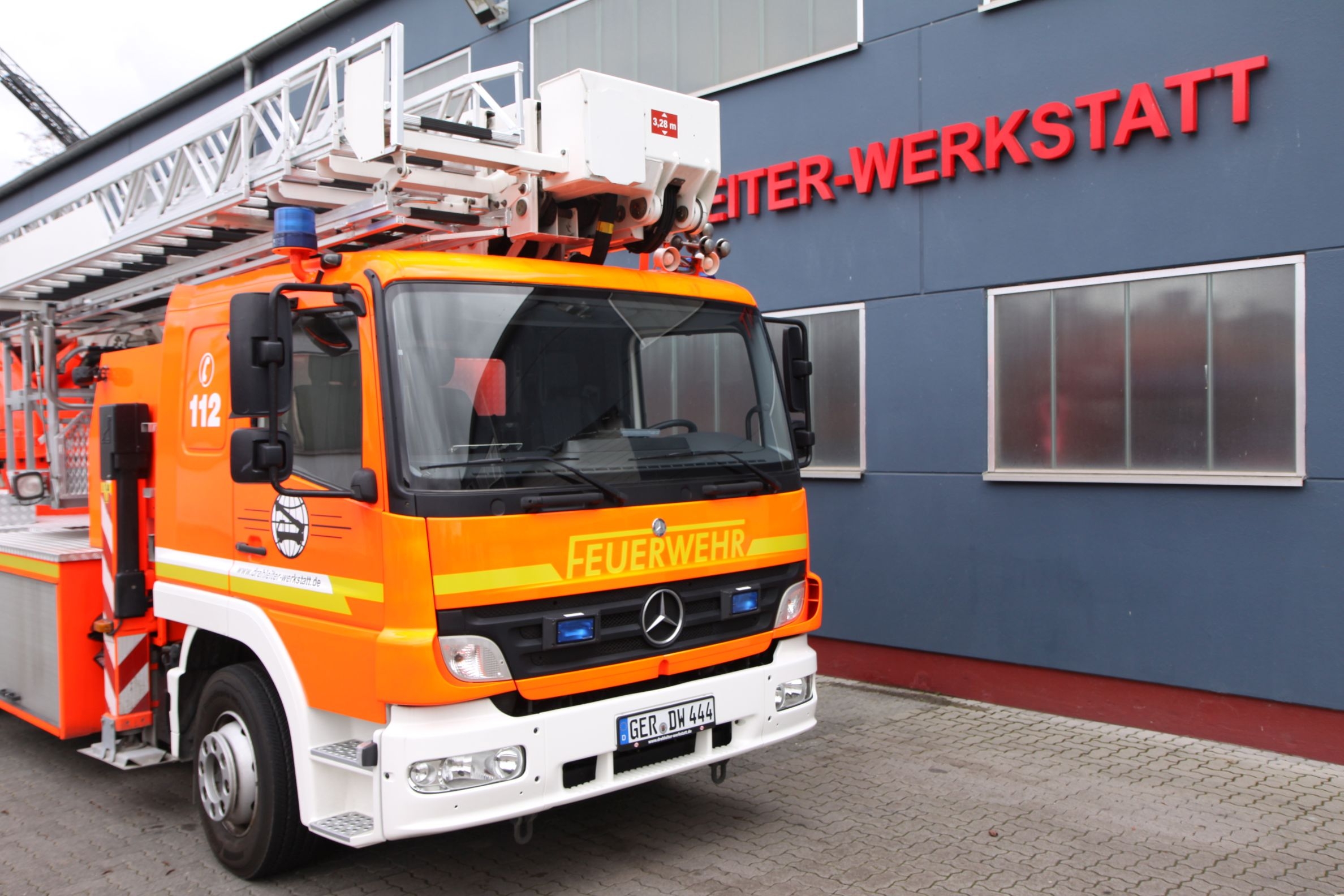 Bronto Skylift TLK 23-12 Vermietung/Verkauf/Leasing/Mietkauf/mittel ...