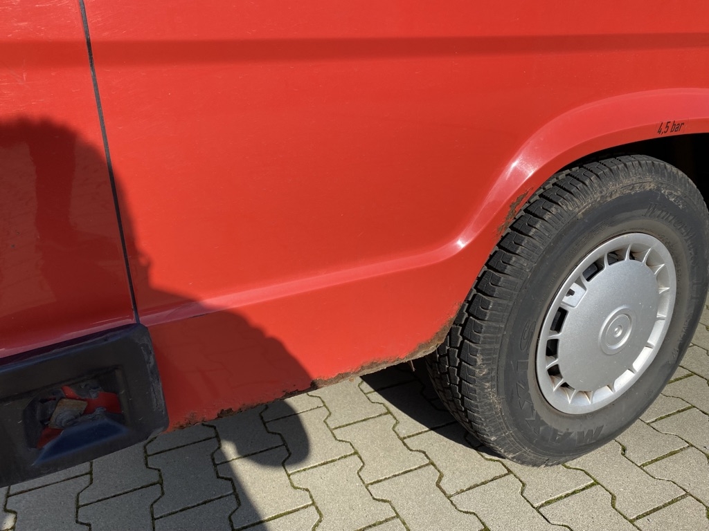 Tragkraftspritzenfahrzeug Mercedes 602 KA BJ 1988