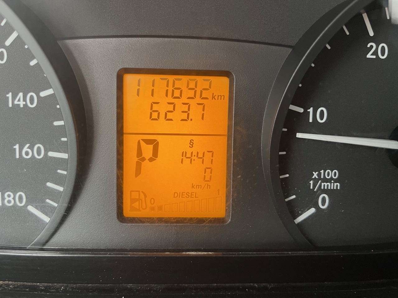 mtw-kdow-sprinter-316-cdi-t-v-12-2024-automatik-160-ps-klima-vorne