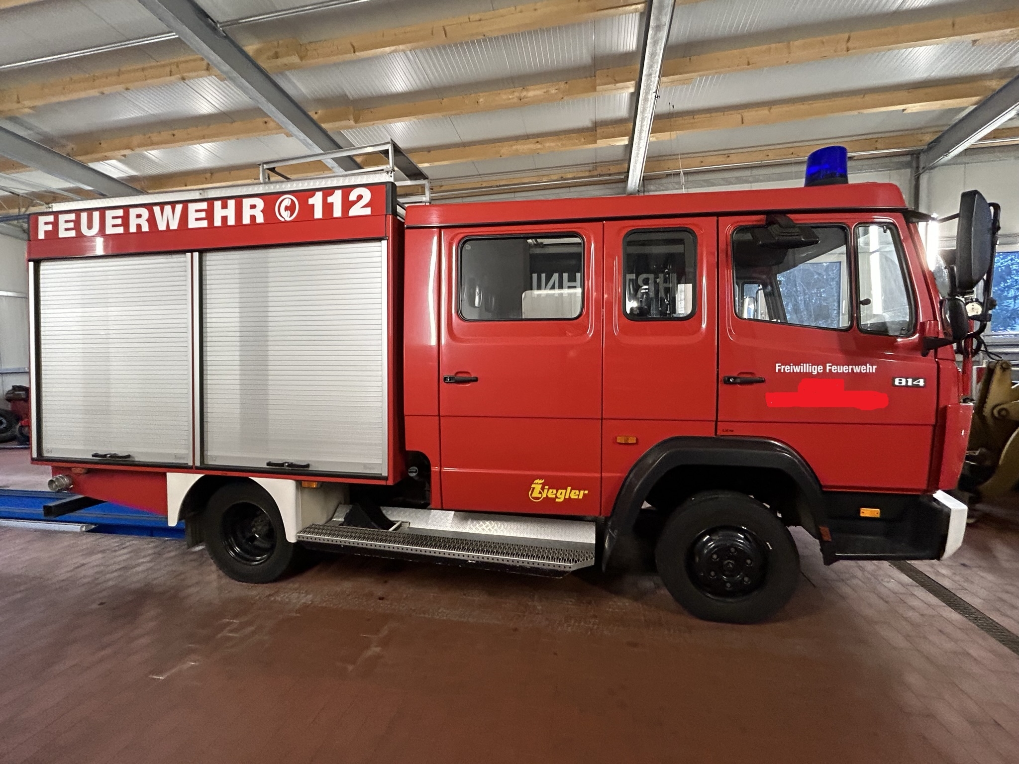 L schgruppenfahrzeug LF 8 6 Auf Mercedes 814 Mit Ziegler Aufbau l-schgruppenfahrzeug-lf-8-6-auf-mercedes-814-mit-ziegler-aufbau