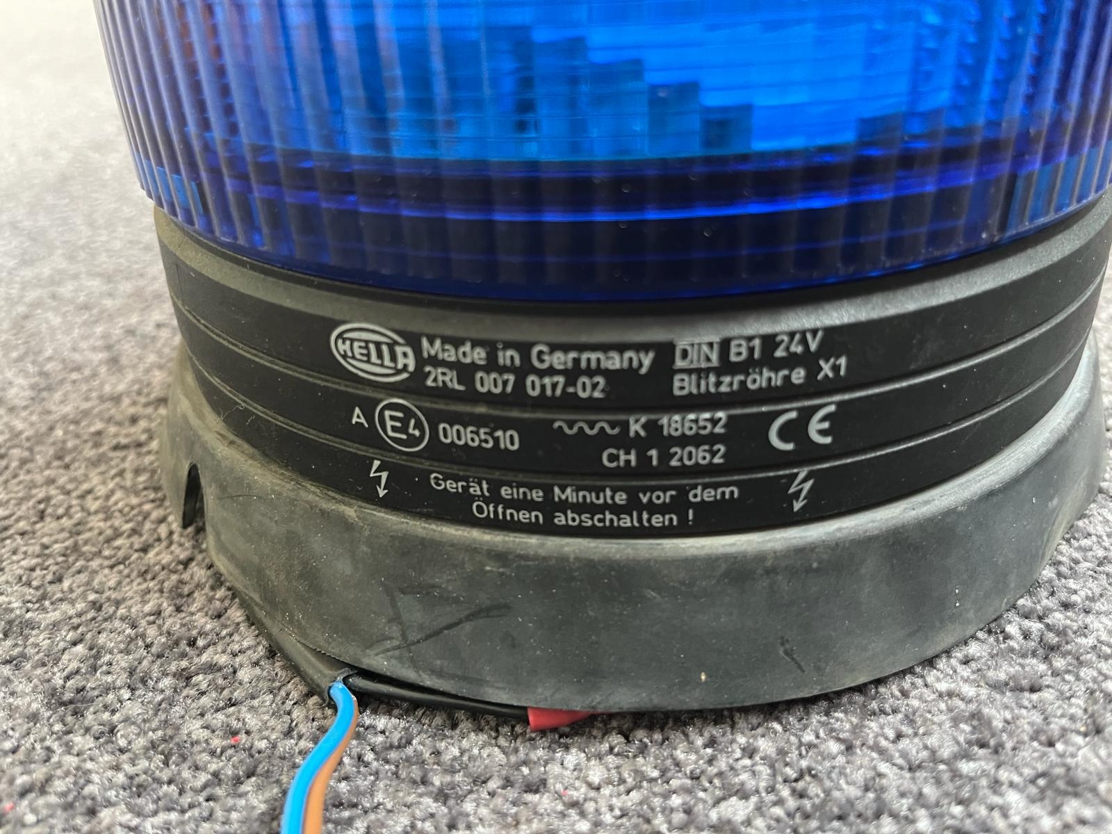 Hella 9EL 859 658-00 24V